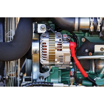 simptome alternator defect